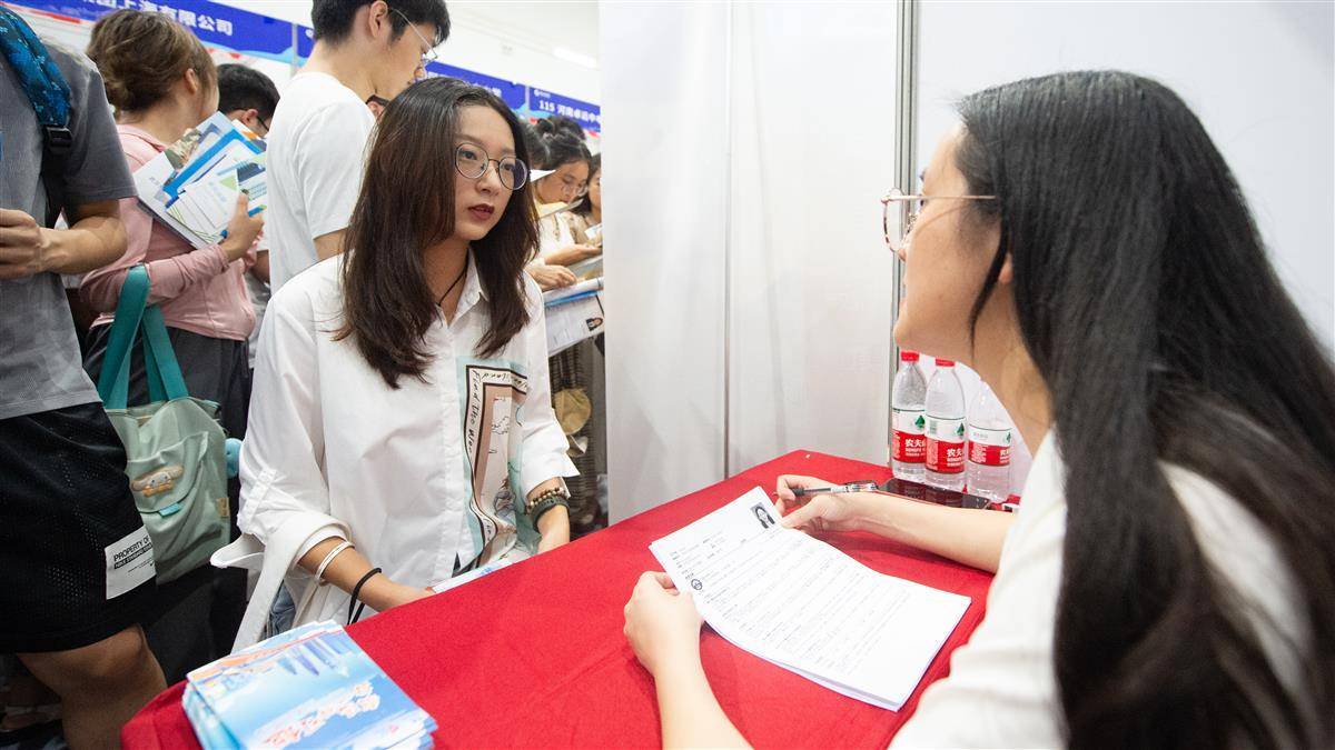 下载app送38元彩金100可提现